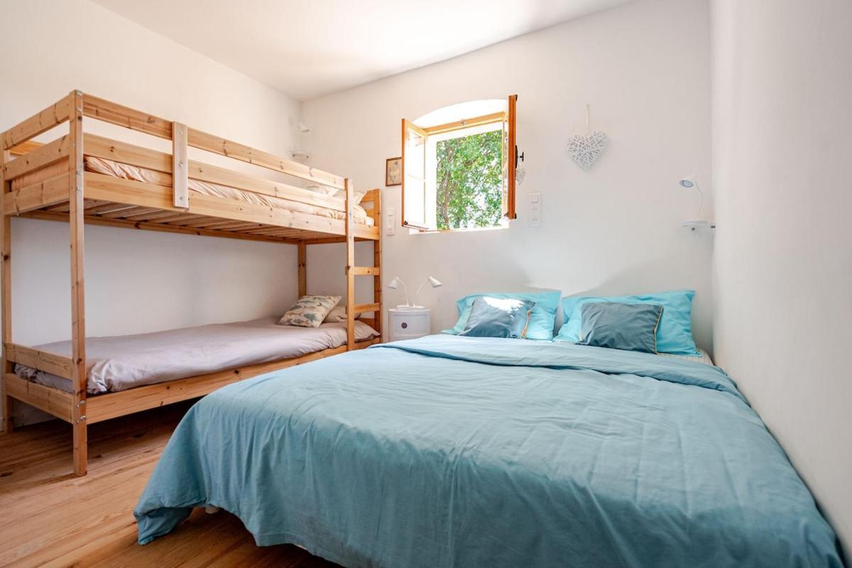 Hébergement de vacances Jolie Maison En Plein Cœur Du Lubéron Roussillon en Isere